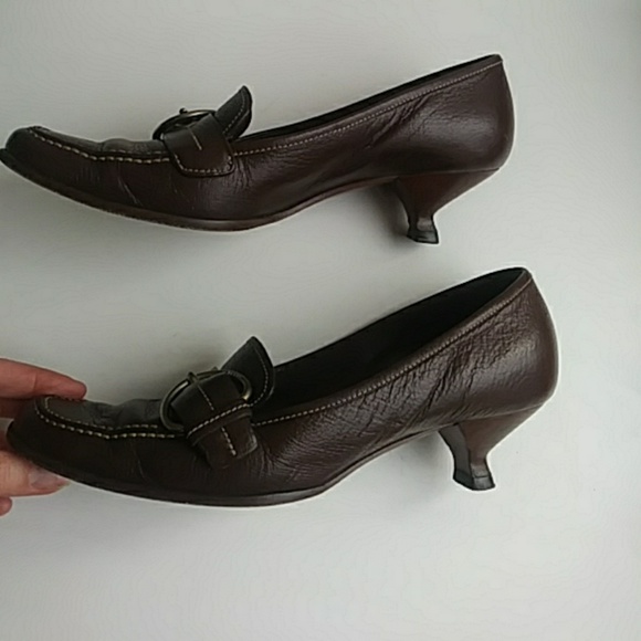 PRADA LOW HEEL STURDY BROWN SHOES, 7 - Picture 3 of 6